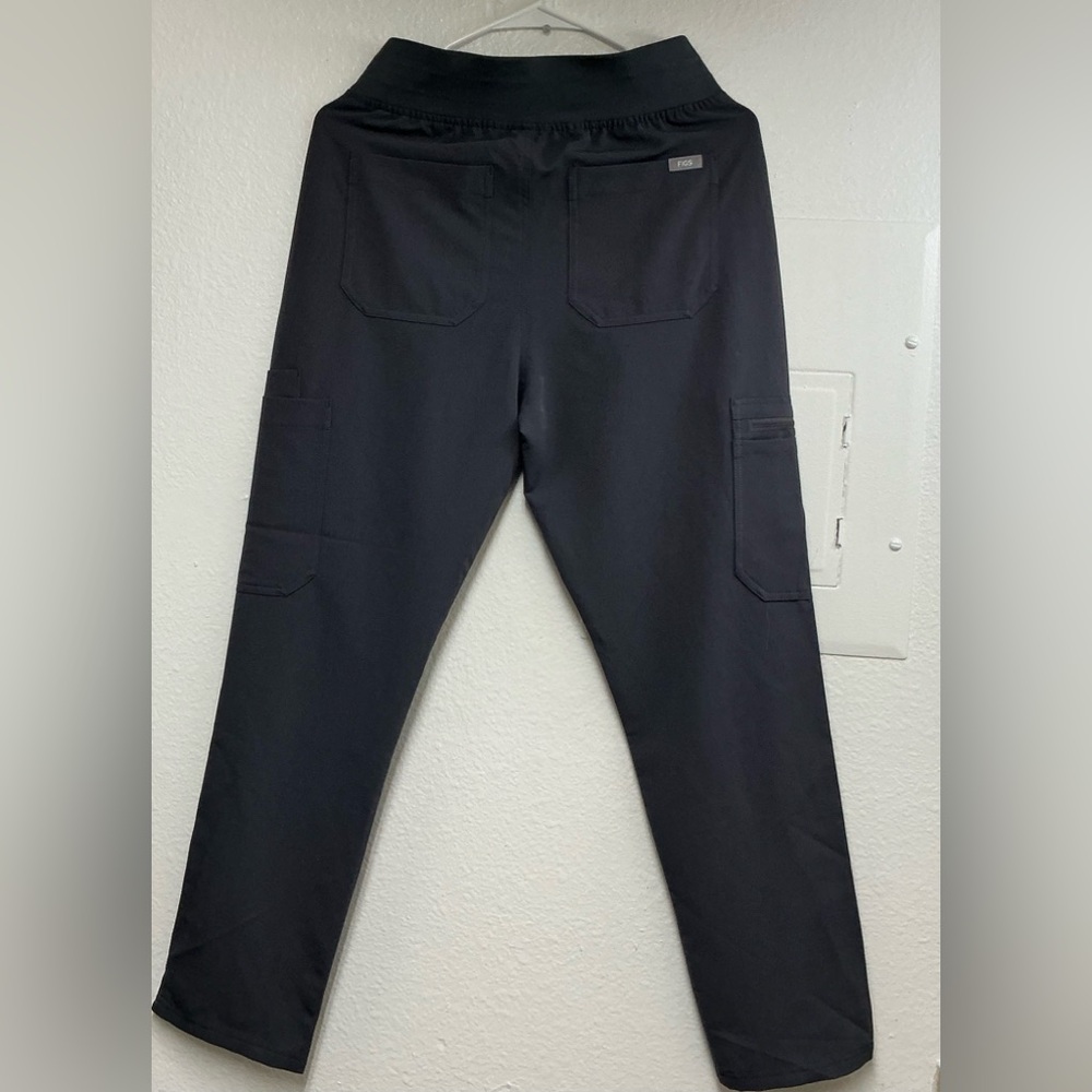 Figs High Waisted Yola Skinning Scrub Pants charcoal 

PO# 5006 - Picture 4 of 11